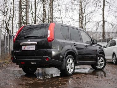 Nissan X-Trail 2011 года, 208 641 км - вид 2