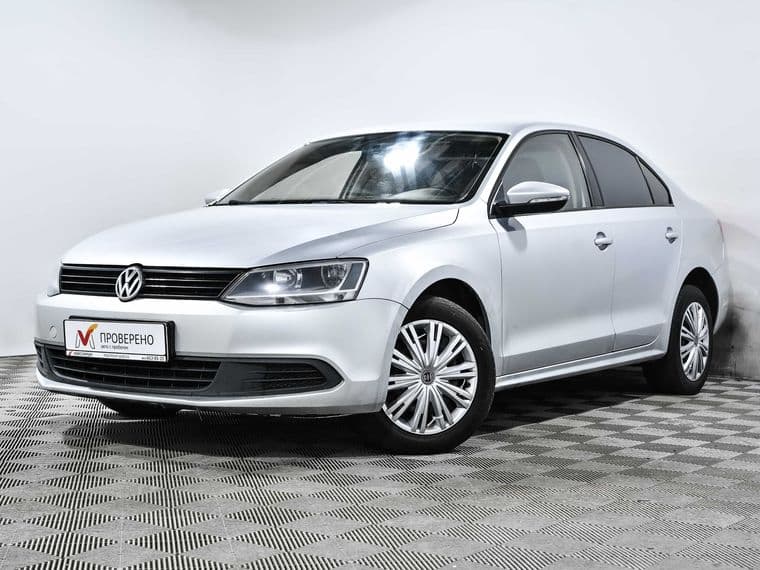 Volkswagen Jetta, 2012