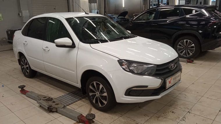 ВАЗ (LADA) Granta, 2023 - вид 1