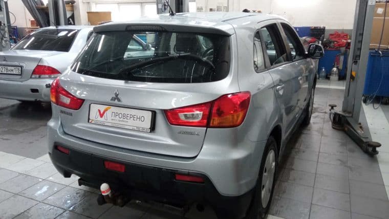 Mitsubishi ASX, 2010 - вид 3