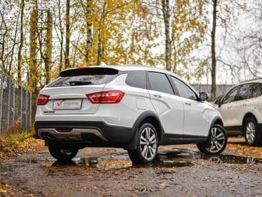 ВАЗ (LADA) Vesta 2019 года, 49 900 км - вид 2