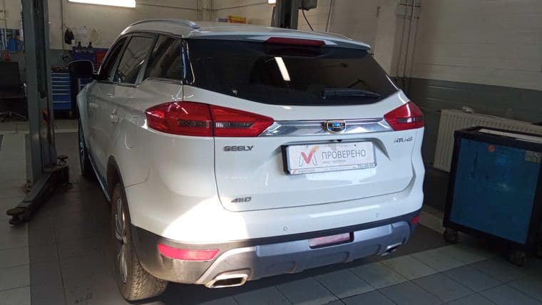Geely Atlas, 2021 - вид 3