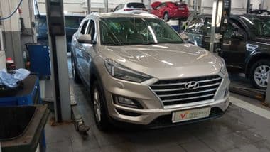 Hyundai Tucson 2019 года, 99 034 км - вид 2