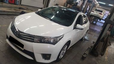 Toyota Corolla 2014 года, 148 549 км - вид 1