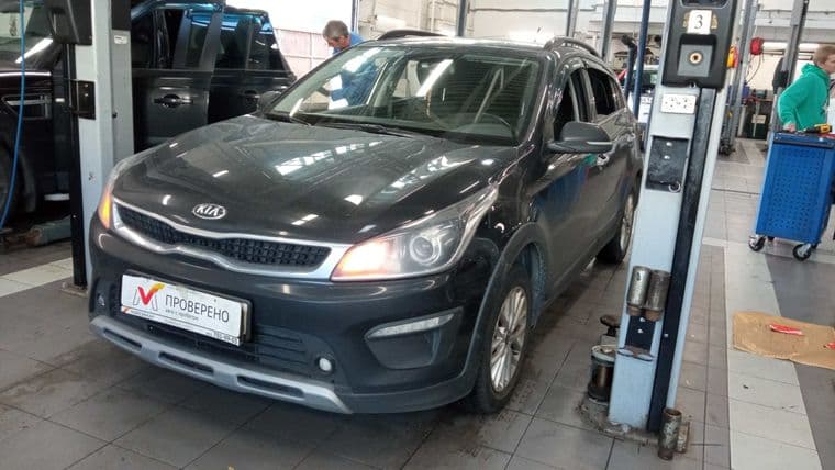 KIA Rio X-Line 2019 года, 97 860 км - вид 1