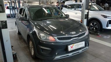 KIA Rio X-Line 2019 года, 97 860 км - вид 2