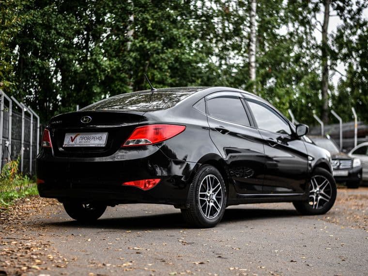 Hyundai Solaris 2016 года, 123 000 км - вид 2