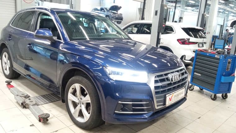 Audi Q5 2019 года, 129 599 км - вид 1