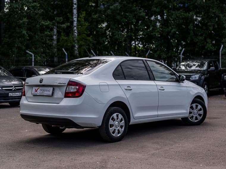 Skoda Rapid 2018 года, 250 200 км - вид 2