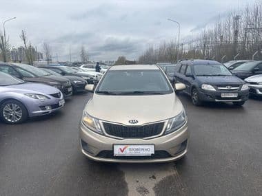 KIA Rio 2012 года, 167 872 км - вид 2