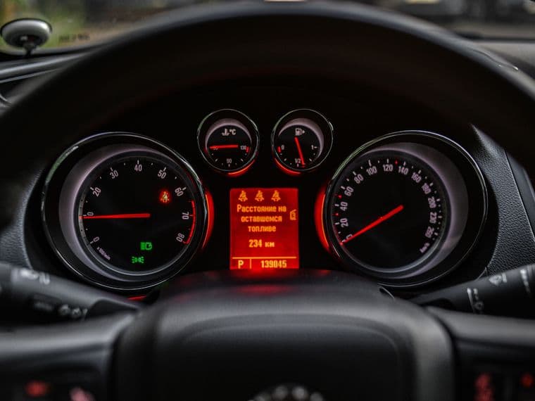 Opel Insignia, 2011 - вид 4