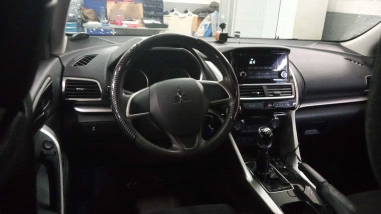 Mitsubishi Eclipse Cross, 2018 - вид 4