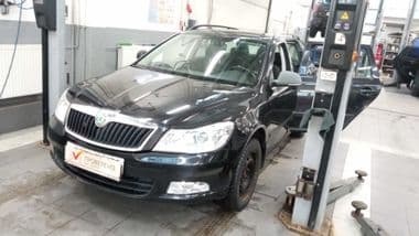 Skoda Octavia 2012 года, 247 384 км - вид 1