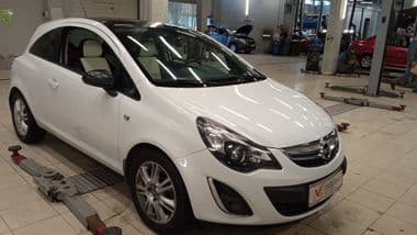 Opel Corsa 2013 года, 62 000 км - вид 1