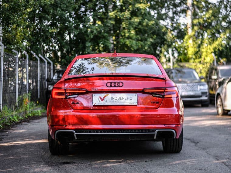 Audi A4, 2018 - вид 3