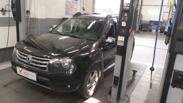 Renault Duster, 2012
