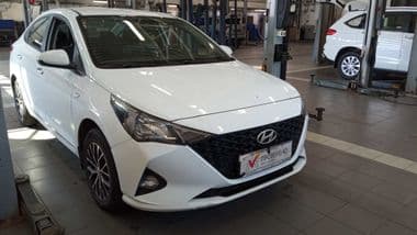 Hyundai Solaris 2020 года, 60 117 км - вид 2