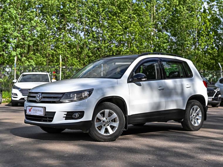 Volkswagen Tiguan 2013 года, 180 045 км - вид 1