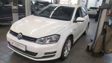 Volkswagen Golf 2014 года, 209 176 км - вид 1