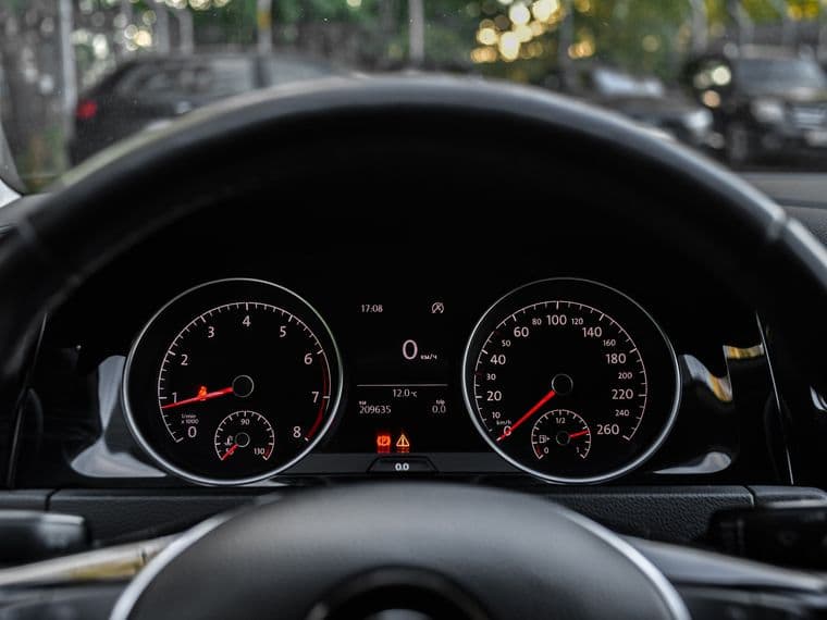 Volkswagen Golf, 2014 - вид 4