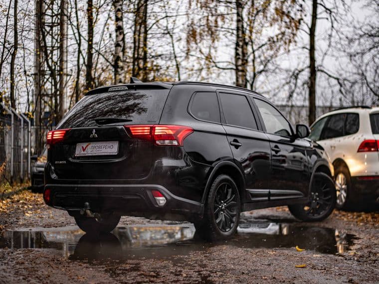 Mitsubishi Outlander, 2021 - вид 1