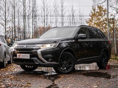 Mitsubishi Outlander 2021 года, 185 985 км - вид 1