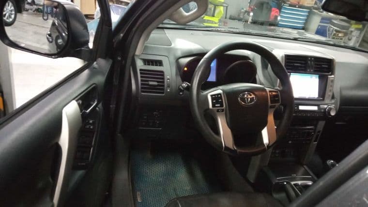 Toyota Land Cruiser Prado, 2012 - вид 4