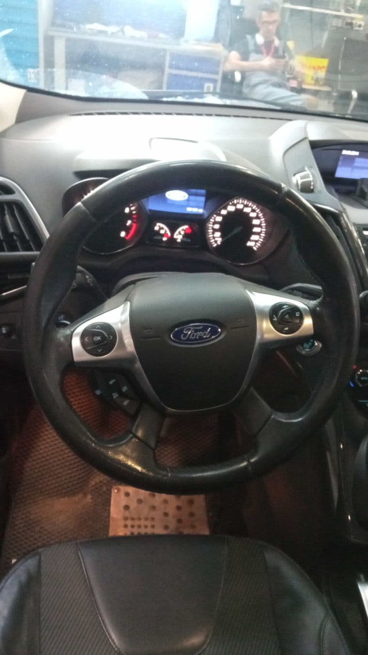 Ford Kuga, 2014 - вид 4
