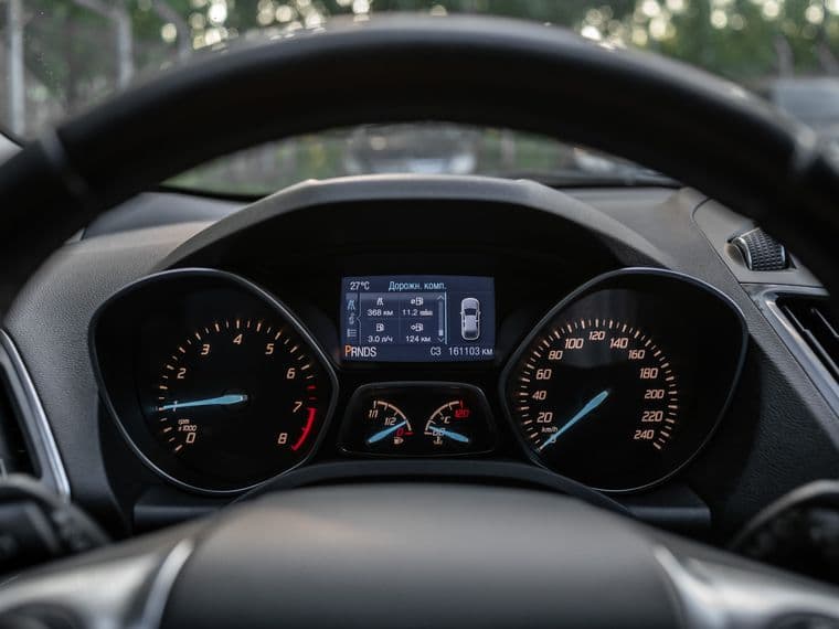 Ford Kuga, 2014 - вид 4