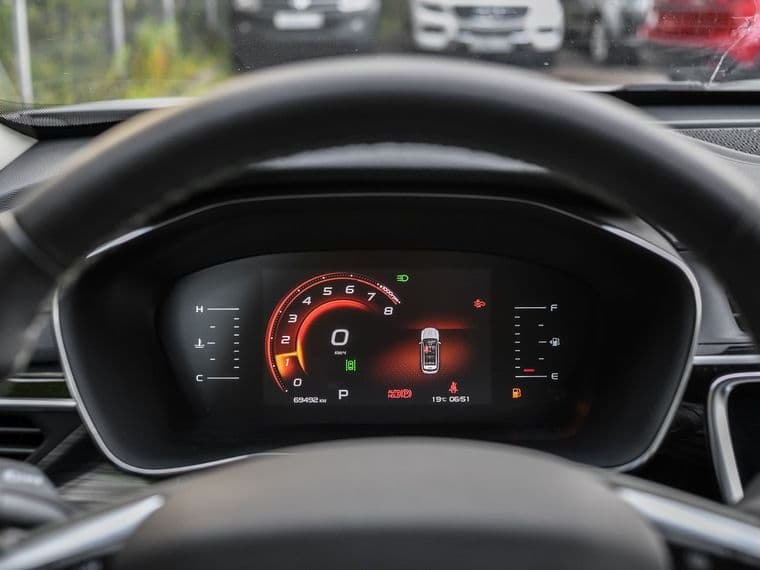 Geely Atlas Pro, 2022 - вид 4