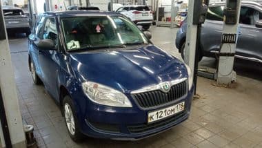 Skoda Fabia 2011 года, 118 909 км - вид 2