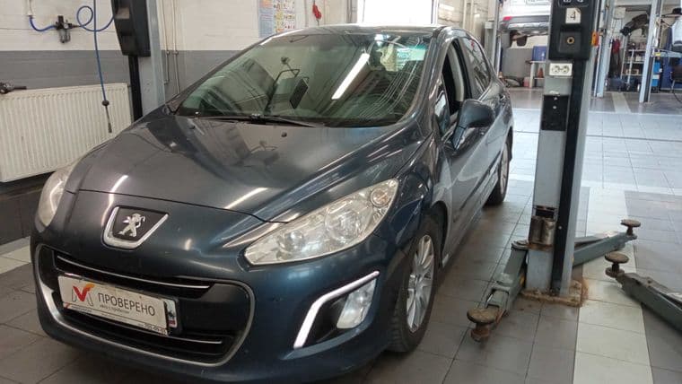 Peugeot 308, 2011