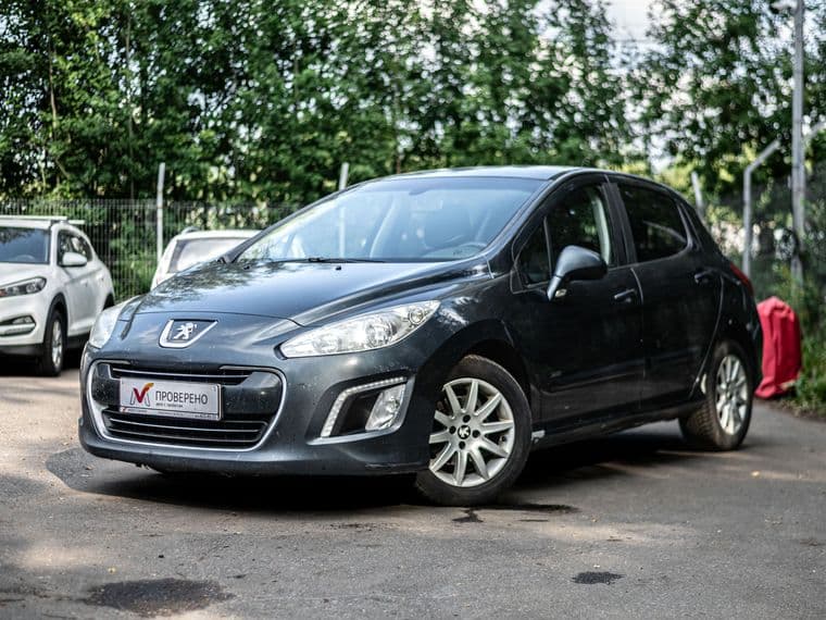 Peugeot 308, 2011