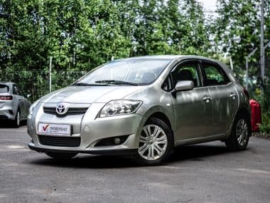 Toyota Auris 2009 года, 223 103 км - вид 1