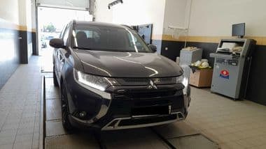 Mitsubishi Outlander 2022 года, 12 597 км - вид 2