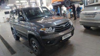 УАЗ Patriot 2016 года, 30 330 км - вид 2