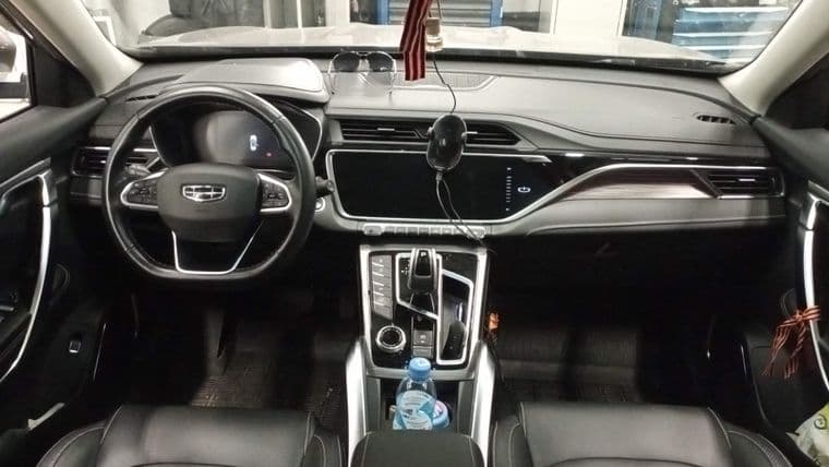 Geely Atlas Pro, 2022 - вид 4