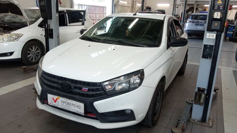 ВАЗ (LADA) Vesta 2017 года, 272 008 км - вид 1