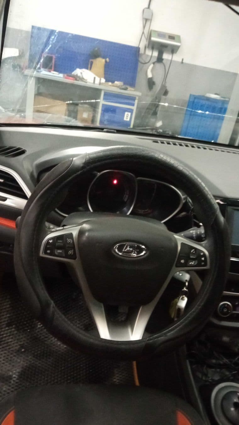ВАЗ (LADA) Vesta Cross, 2018 - вид 4