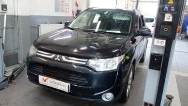 Mitsubishi Outlander 2012 года, 204 648 км - вид 1