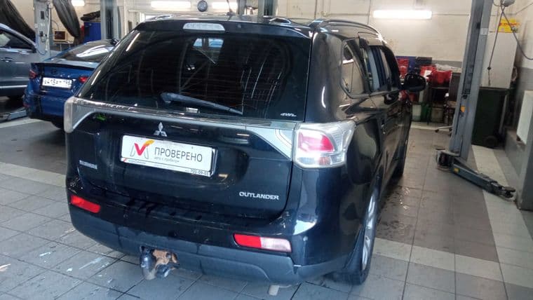 Mitsubishi Outlander, 2012 - вид 2