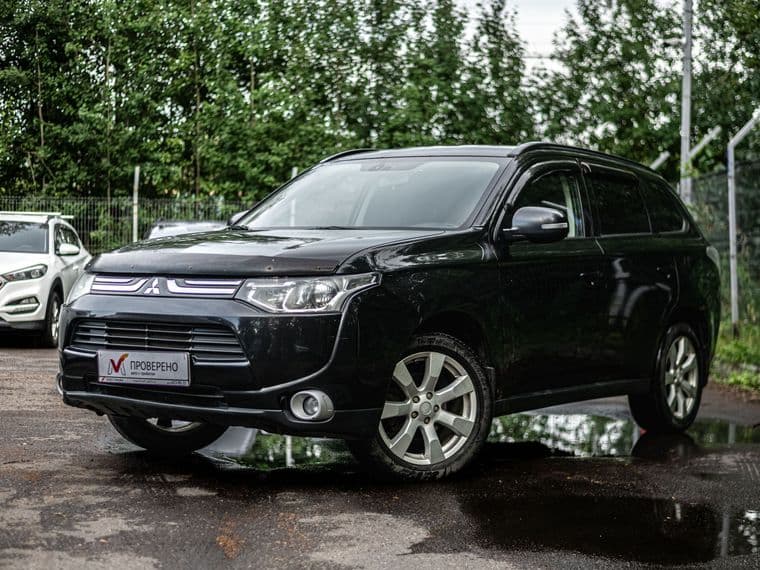 Mitsubishi Outlander, 2012