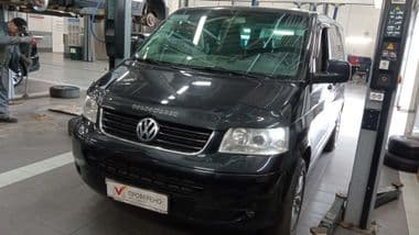 Volkswagen Multivan 2007 года, 229 271 км - вид 1
