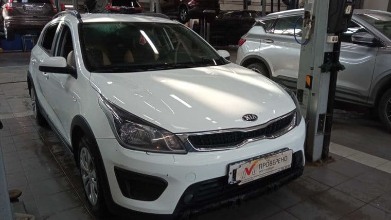 KIA Rio X-Line 2018 года, 161 163 км - вид 2
