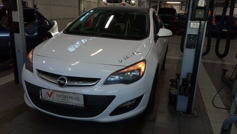 Opel Astra, 2014