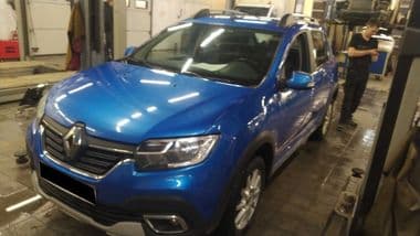 Renault Sandero Stepway 2020 года, 127 150 км - вид 1