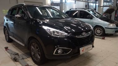 Hyundai ix35 2014 года, 162 864 км - вид 2