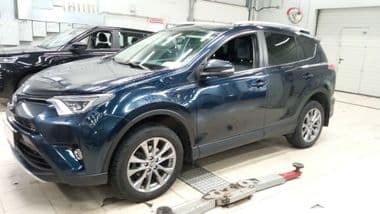 Toyota RAV4 2018 года, 261 975 км - вид 1