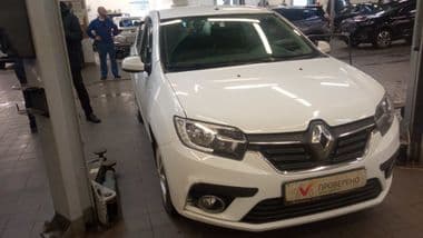 Renault Sandero 2018 года, 99 478 км - вид 2