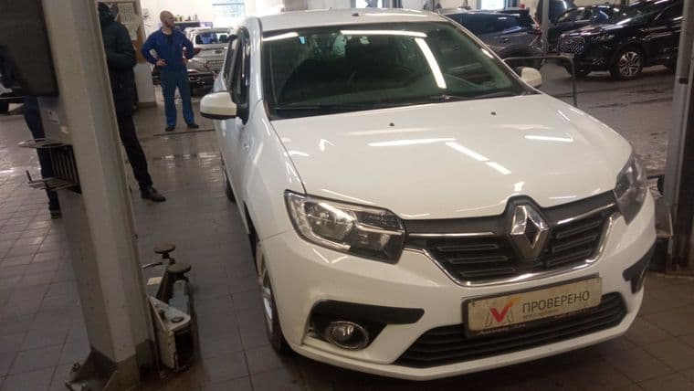 Renault Sandero 2018 года, 99 478 км - вид 2